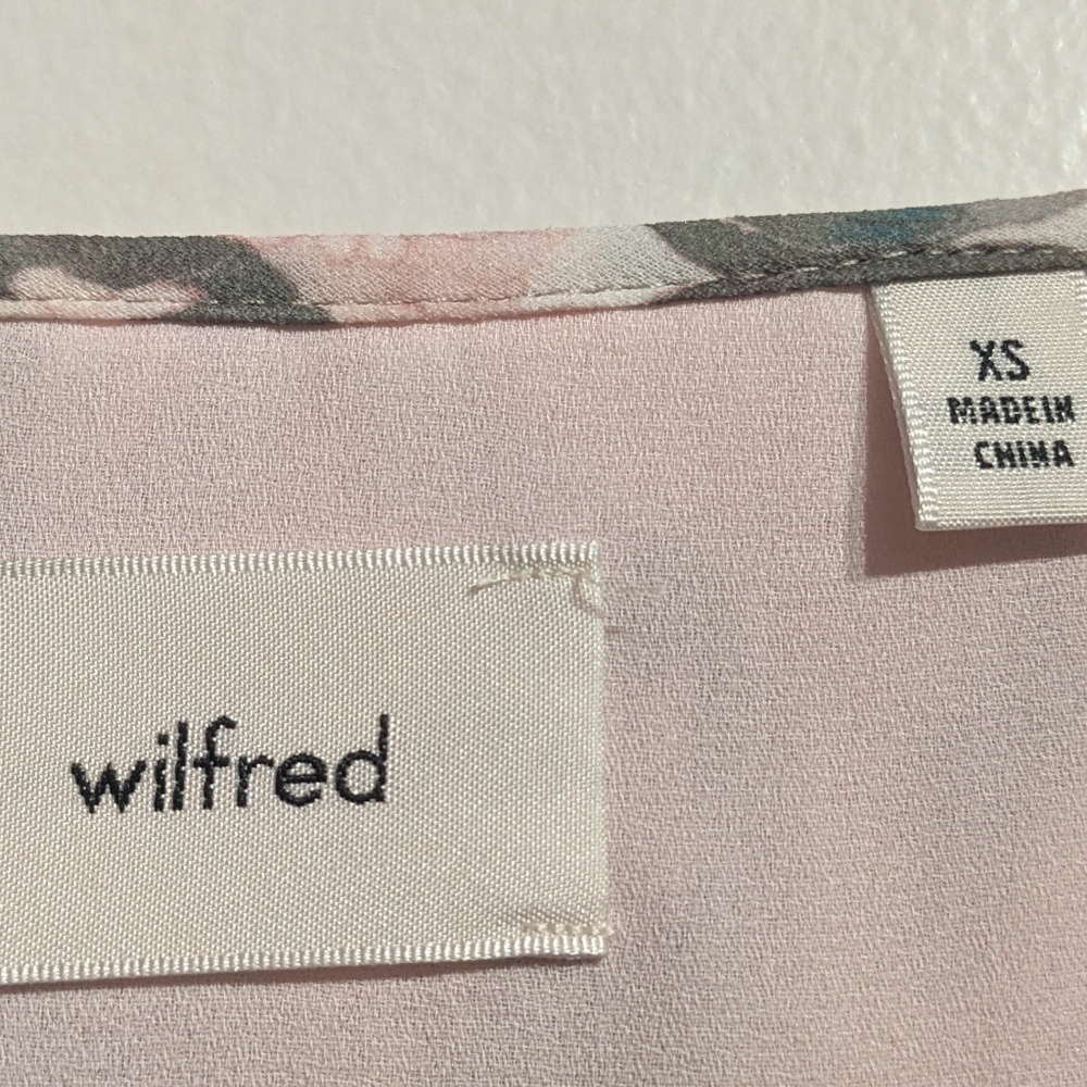 WILFRED Daydreamer V- neck Mini Dress - Picture 5 of 14